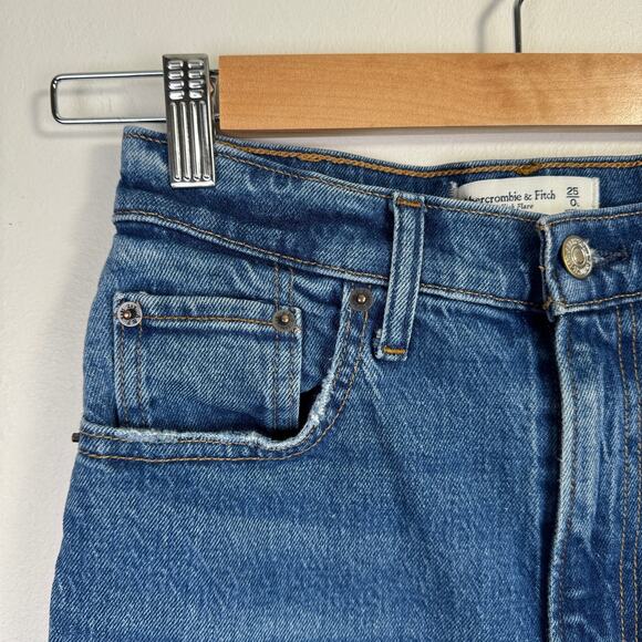 Abercrombie & Fitch The Kick Flare Ultra High Rise Jeans Size 25 0L Two Tone - Picture 9 of 11